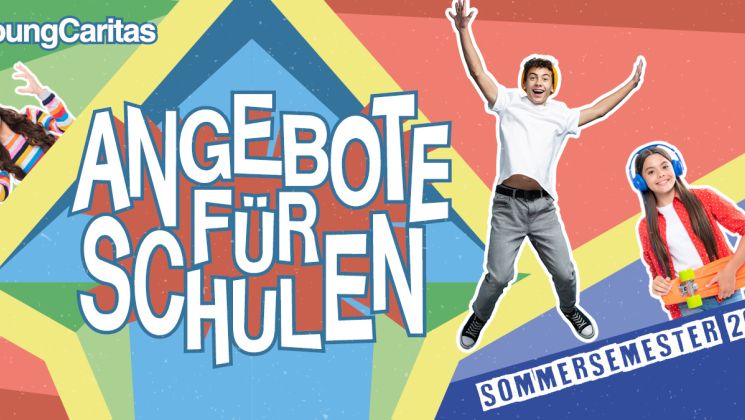 Bunte Gestaltung mit Schülern, die Freude und Kreativität zeigen, beworben von youngCaritas für das Sommersemester 2026.