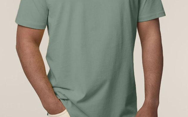 youngCaritas T-Shirt Model Creator in Aloe